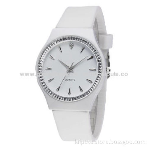 Fashionable Sports Watch with Plastic Case and Silicone Band, Nice Choice for Girl Friends as GiftNew